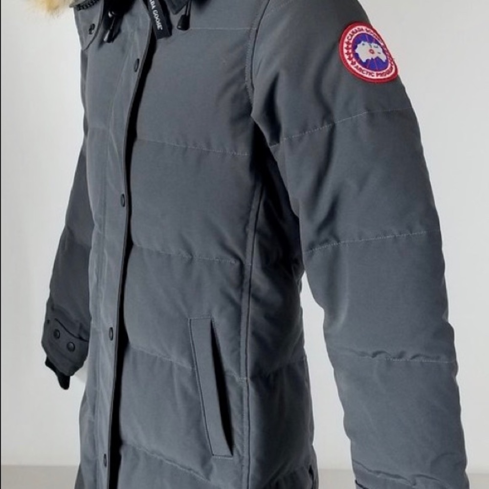 SOLD Canada Goose Shelburne Parka Women's Coat